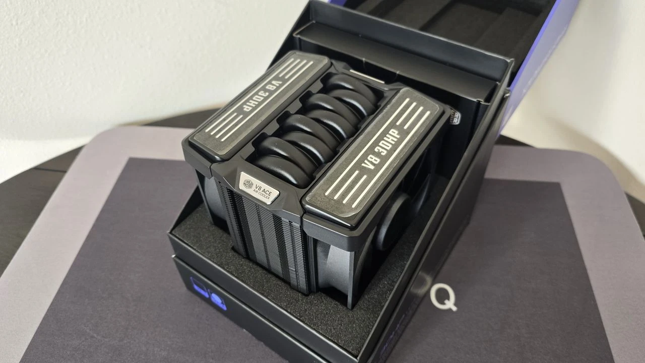 بررسی Cooler Master V4 و V8 3DHP: انقلابی در خنککنندگی هوایی