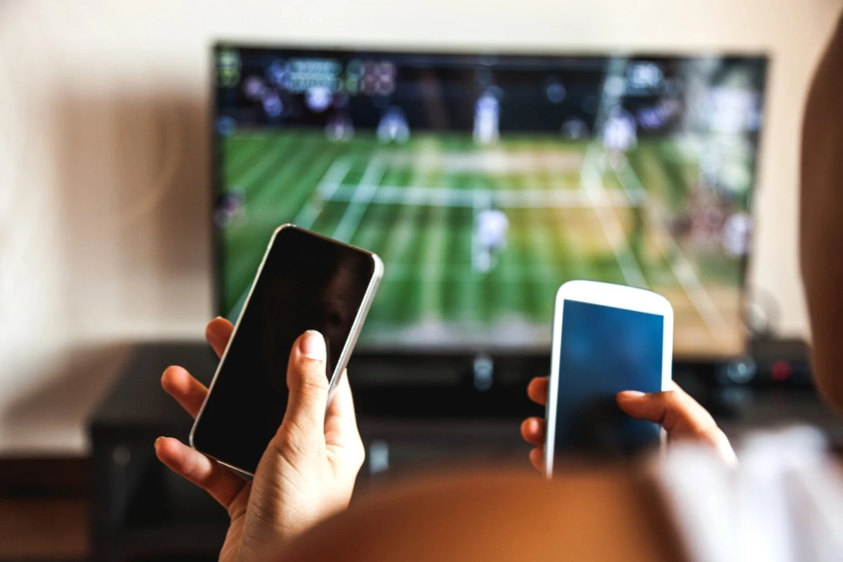 شکایت از FanDuel: استفاده از ستاره بیسبال برای عمیقتر کردن اعتیاد به قمار