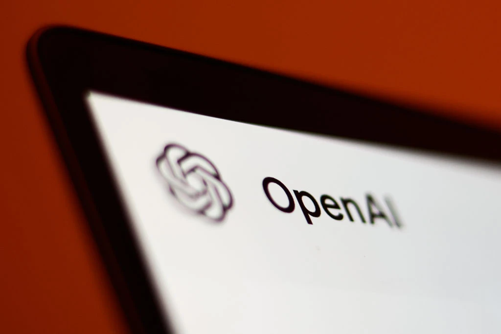 OpenAI به دنبال خانوادهها؛ استخدام مدیر محصول برای طراحی تجربه ChatGPT در خانهها