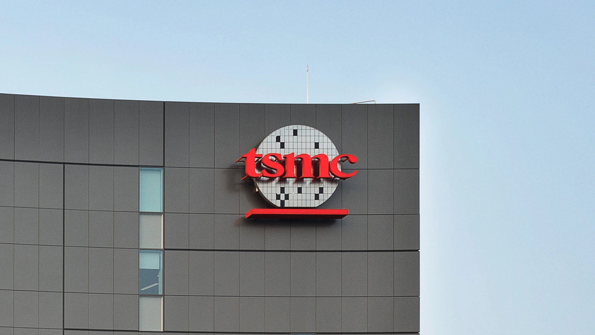 پیشرفت شگفت‌انگیز TSMC در فرآیند A14: بازده و عملکرد به مرز 90 درصد رسید