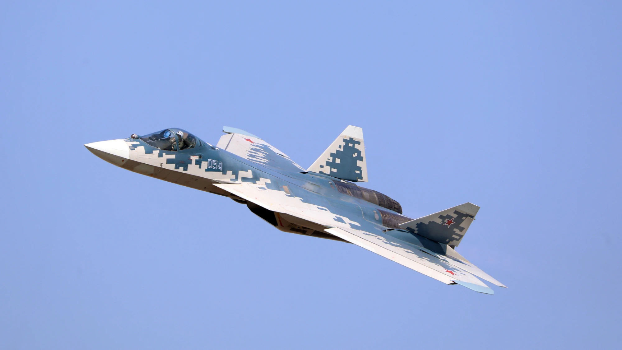 هک سیستم پدافند هوایی روسیه و سرنگونی جنگنده Su-57 با آتش خودی