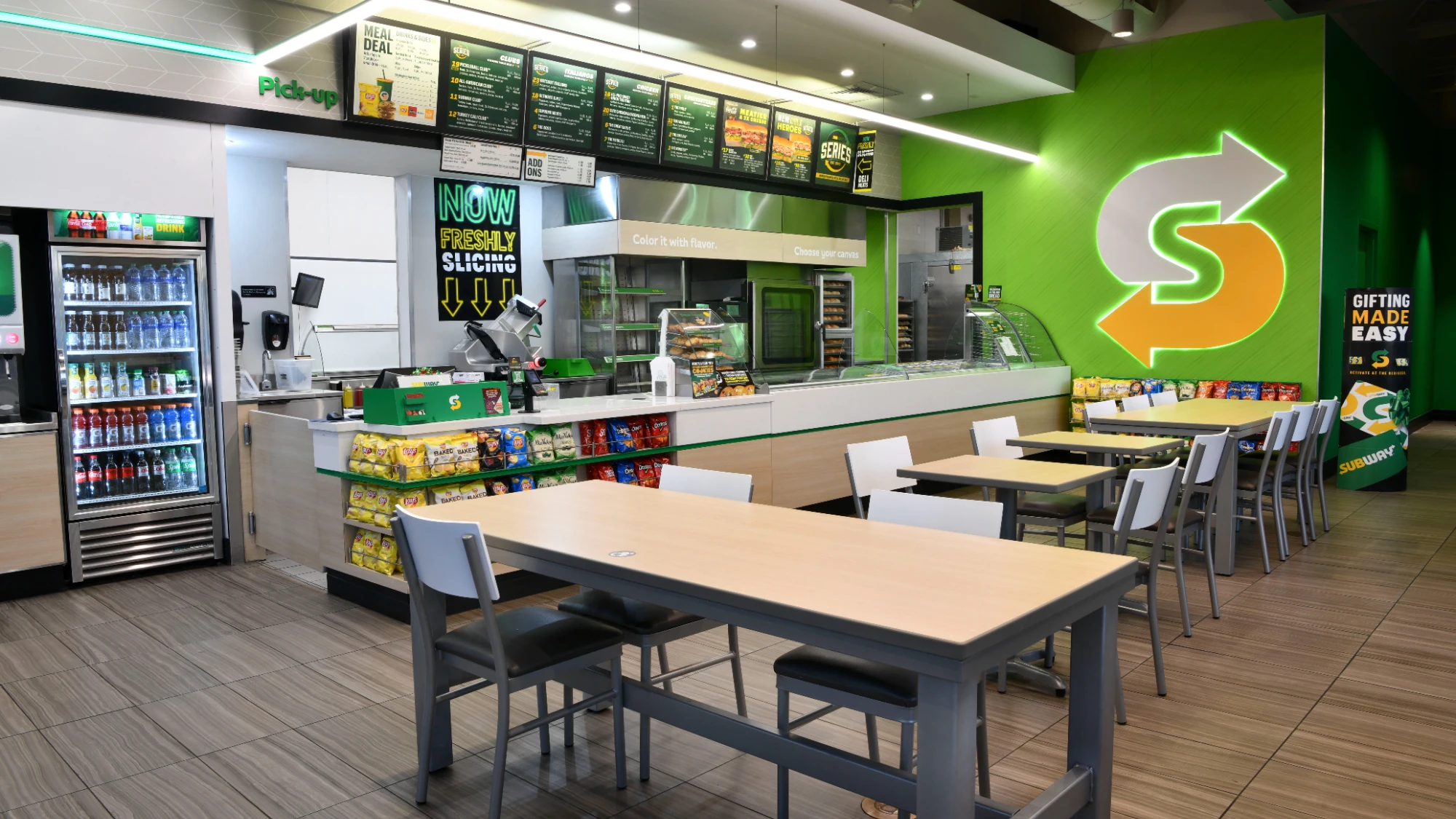 تست مینی‌پی‌سی‌های بی‌فن Subway برای گیمینگ: خرید ارزان، عملکرد محدود