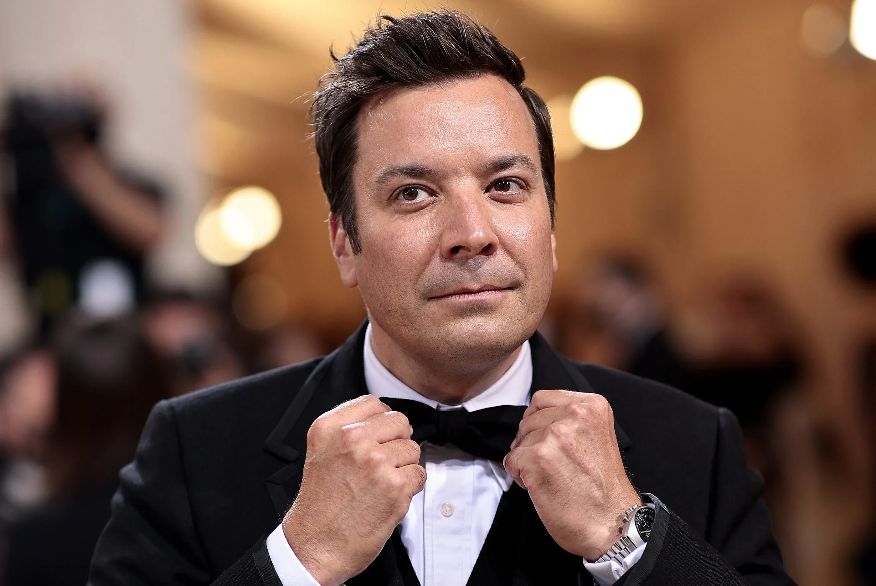 جیمی فالون و «Tonight Show»؛ تقریباً تنها برنامهٔ شب‌هنگام که هنوز پخش زنده دارد