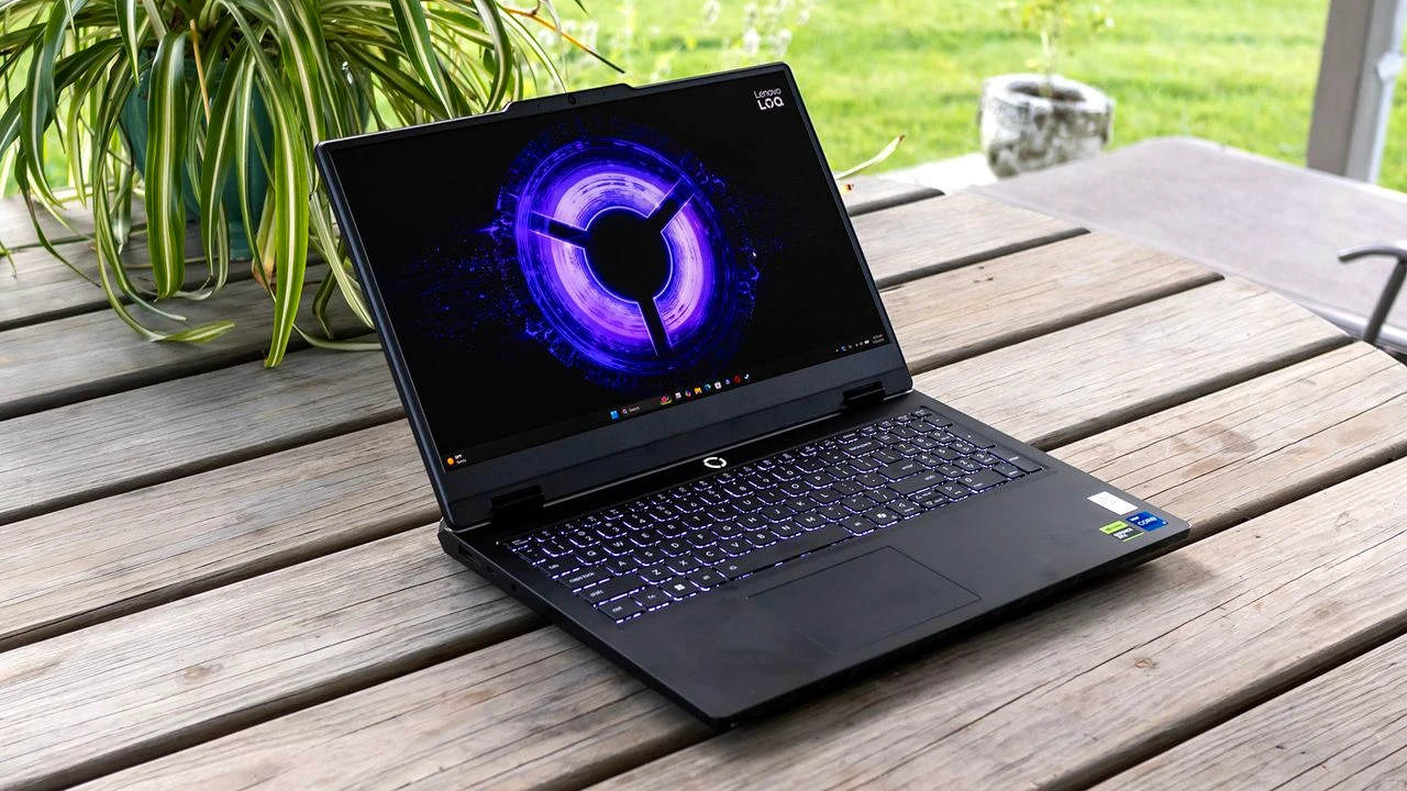لنوو LOQ Essentials 15 Gen 11 — نمایشگر 144 هرتز، اما محدودیت توان RTX 5060