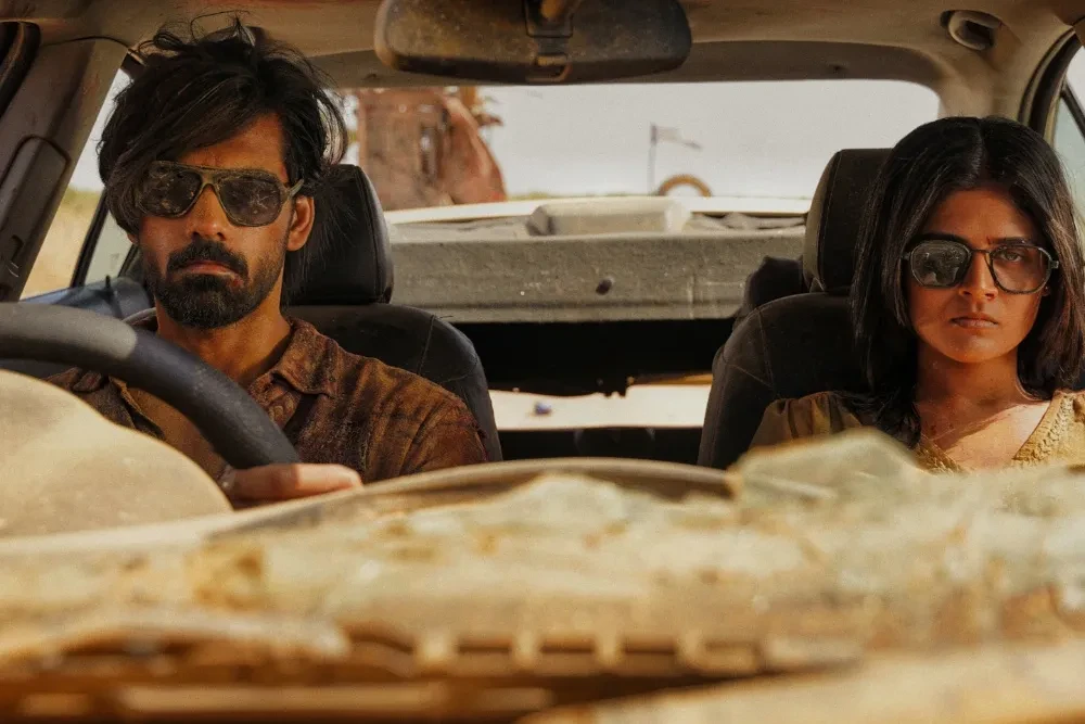 اکسل اینترتینمنت و AA Films پخش نسخهٔ مالایالم «Half» در شمال هند را برعهده گرفتند