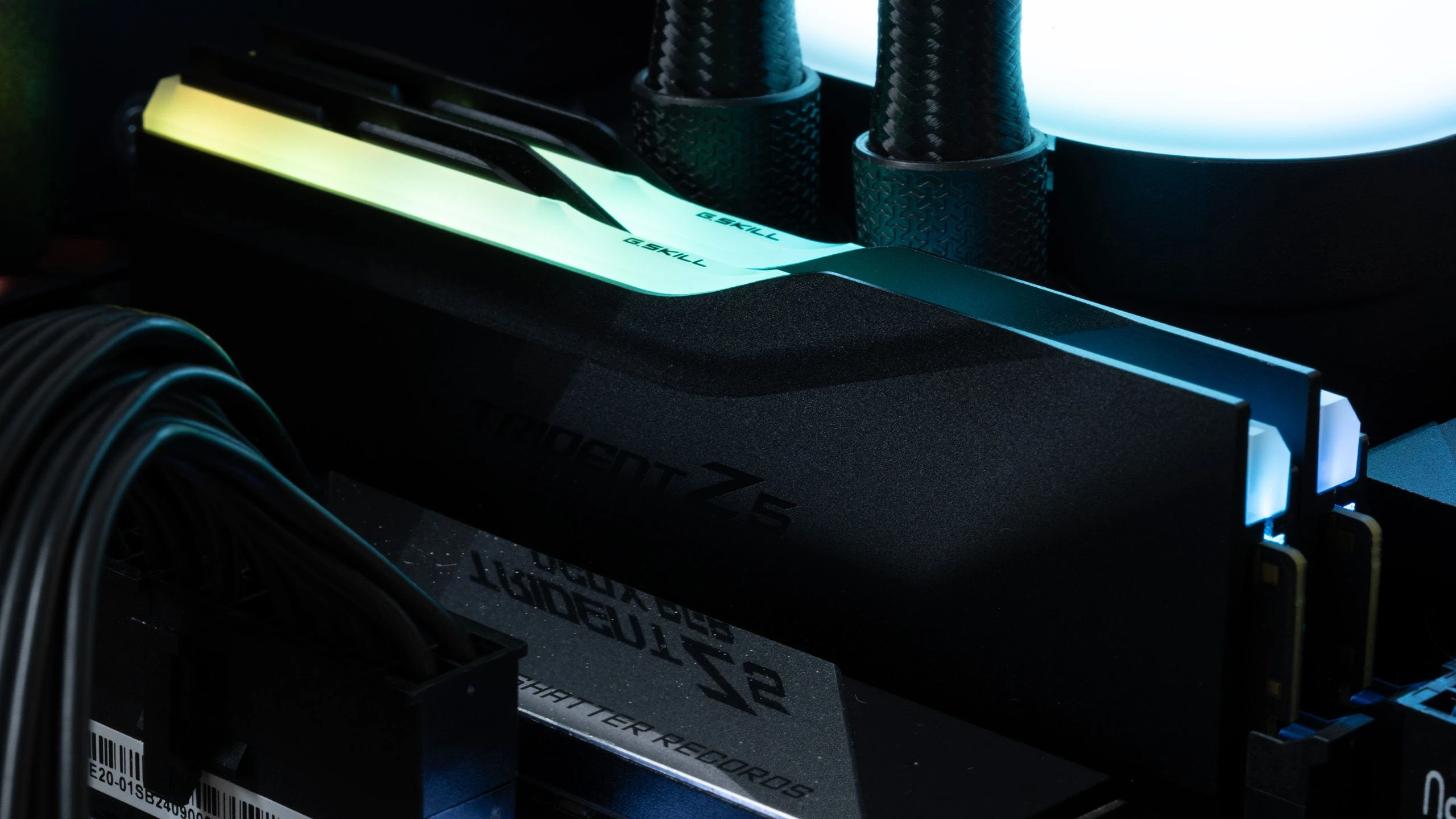 Trident Z5 NeoX DDR5-6000؛ انتخاب برتر برای پردازنده‌های Ryzen