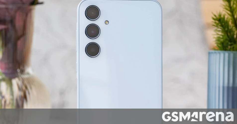 One UI 9 بتا گلکسی A35 و A56: شواهد، زمان احتمالی و راهنمای شرکت در بتا