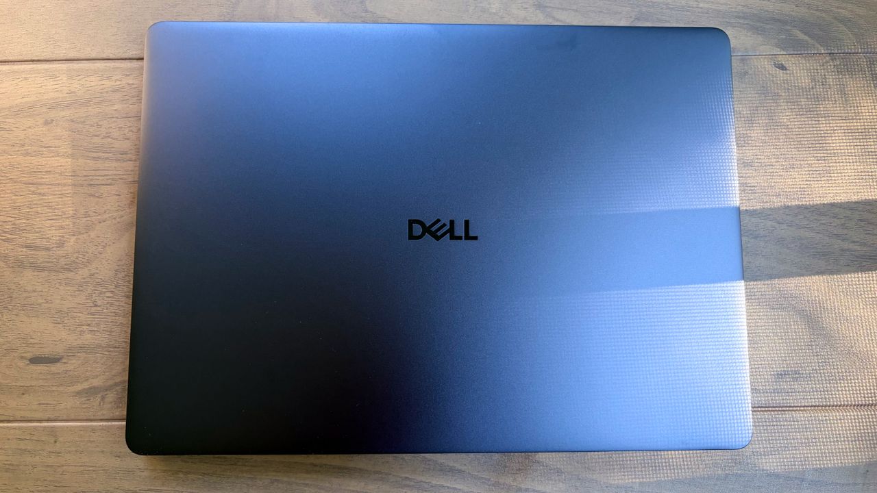 صفحه‌کلید و عملکرد Dell 14S