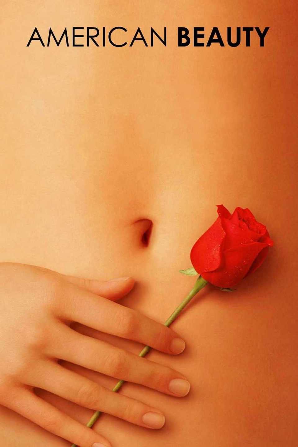 آنت بنینگ در نقش کارولین برنام در زیبایی آمریکایی