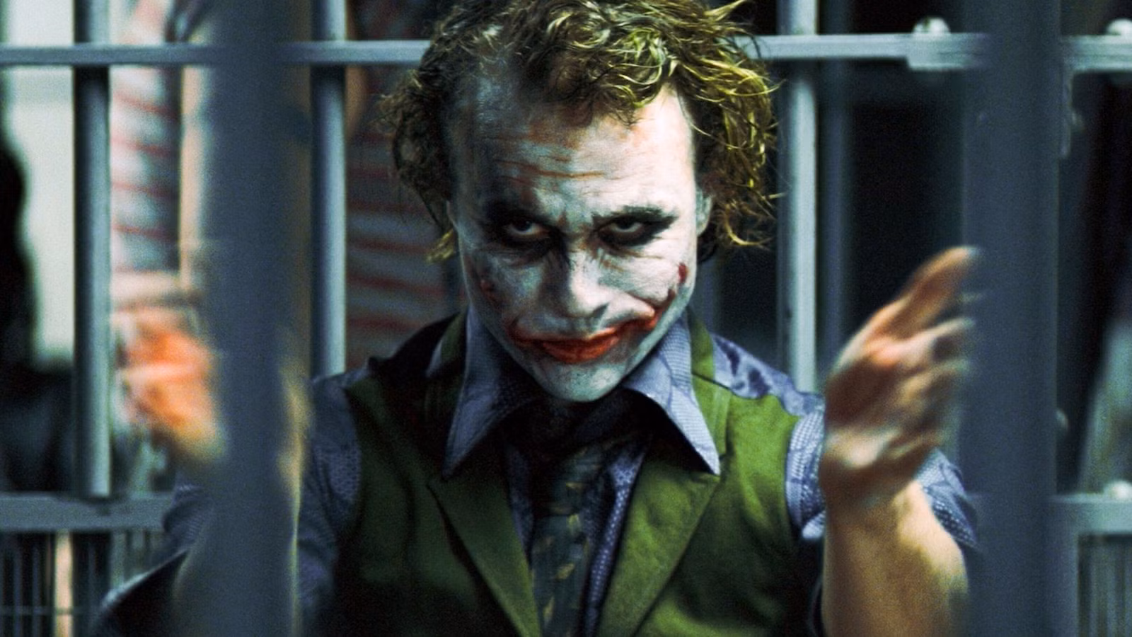 سیلیان مورفی در نقش اسکِرکرو در Batman Begins