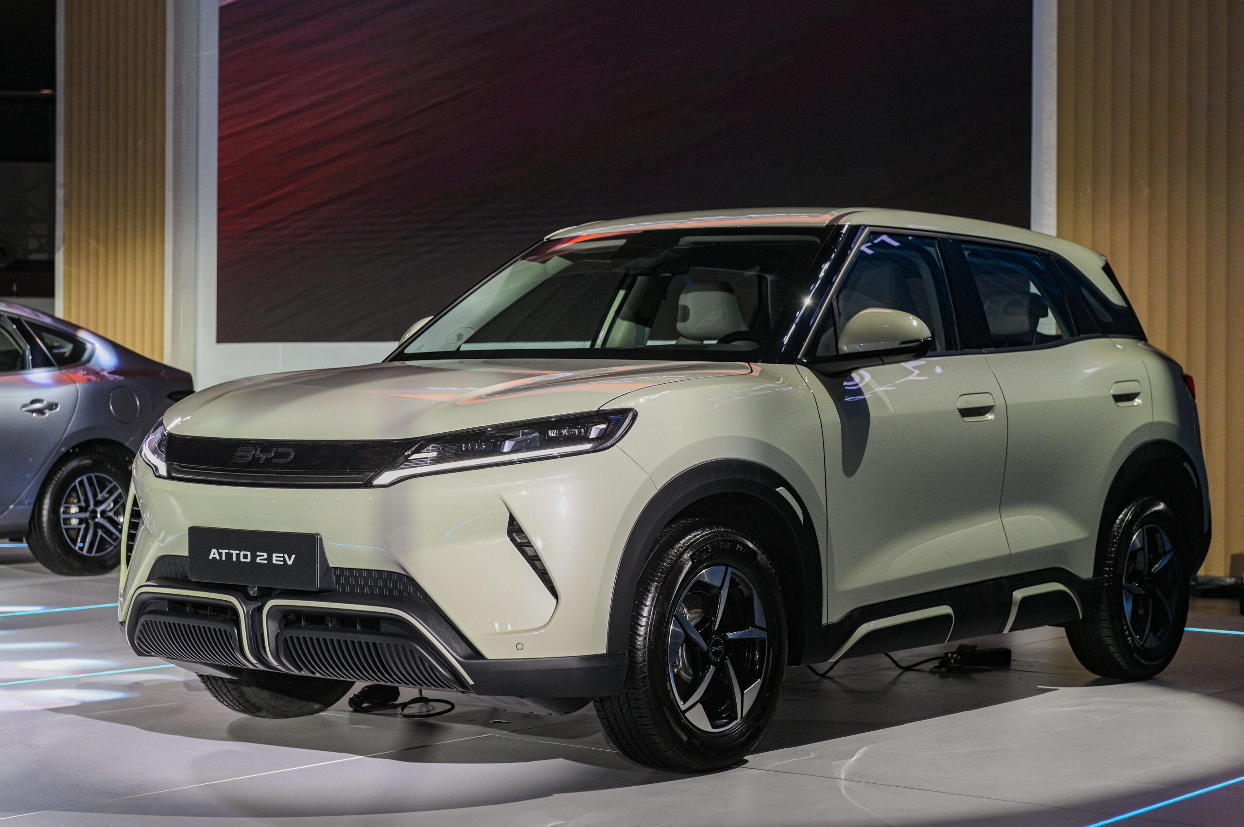 نمای داخلی و نمایشگر BYD Atto 2