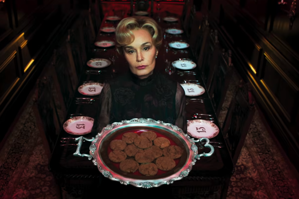 سکانس‌هایی از تیزر فصل 13 American Horror Story با حضور چند شخصیت نمادین