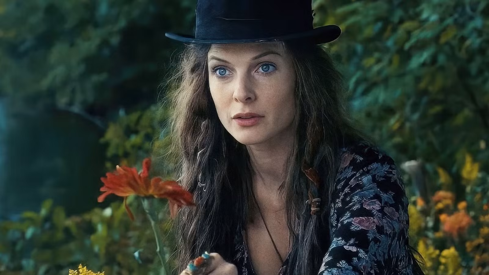 صحنه‌ای از فیلم Doctor Sleep با بازی ربکا فرگوسن
