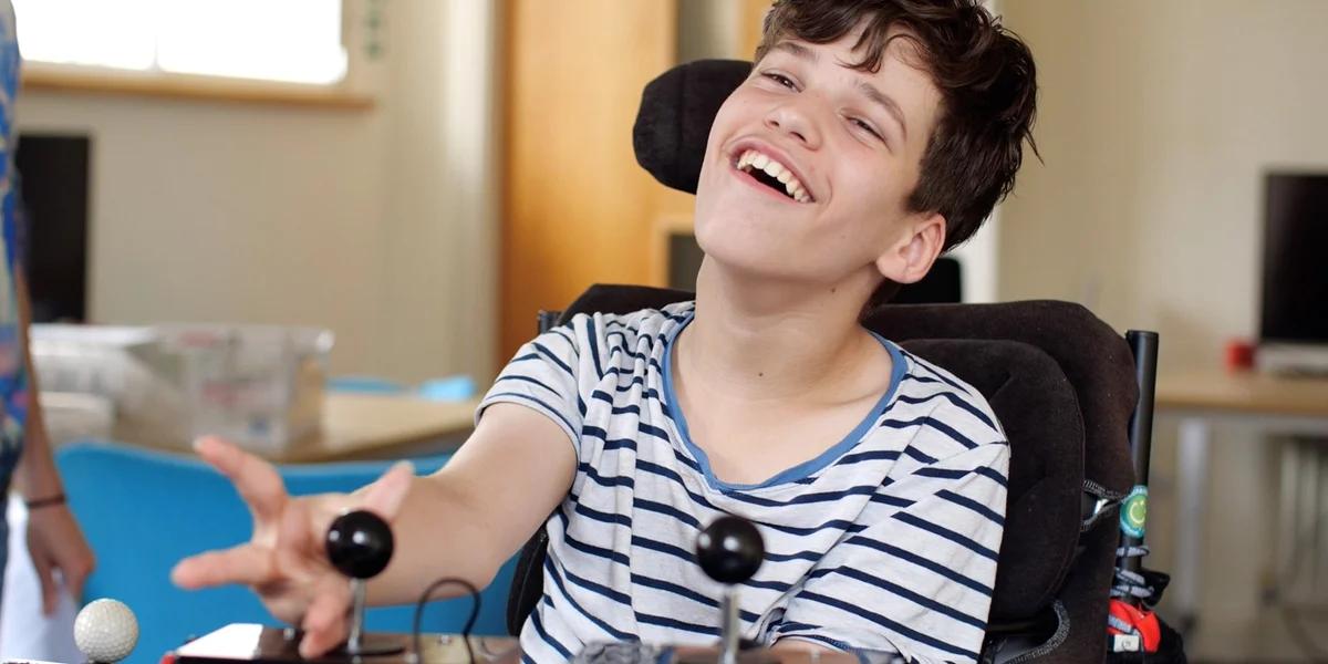 بازیکنان و تدارکات One Big Game در رویداد SpecialEffect