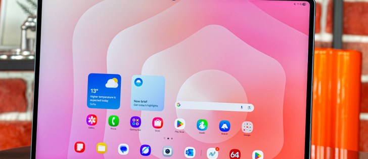 نمای جلویی و پشتی گلکسی Tab S12 Ultra