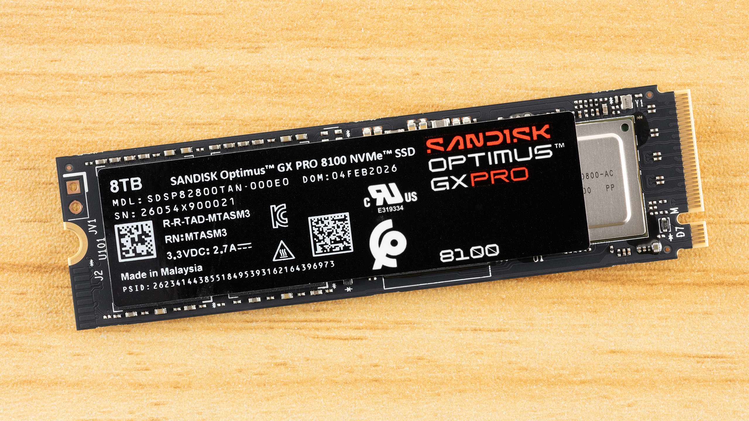 نمای نزدیک SSD اس‌ان‌دیسک NAS 800 نصب‌شده در اسلات M.2