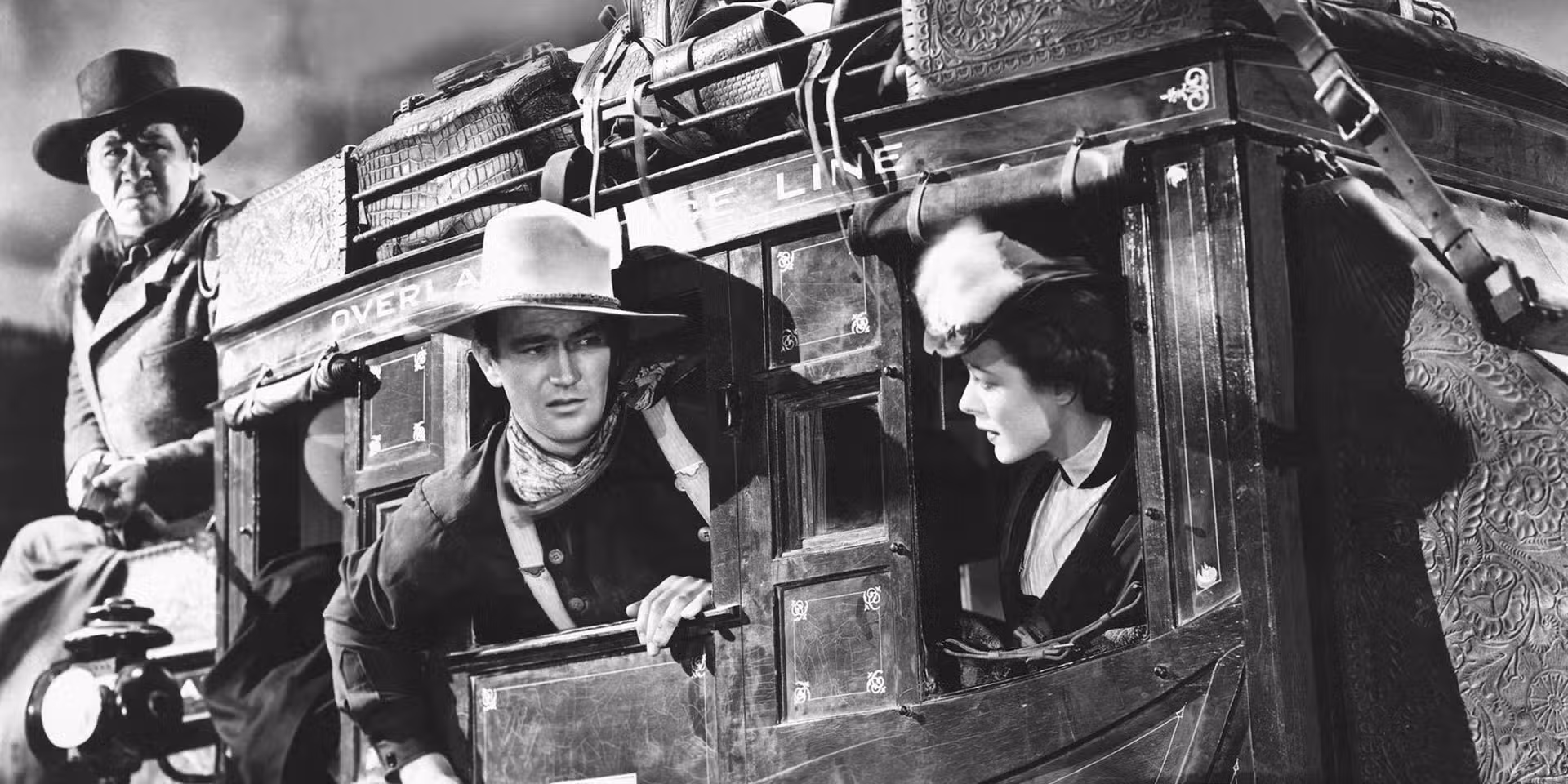 جان وین و صحنه‌ای از وسترن Stagecoach 1939