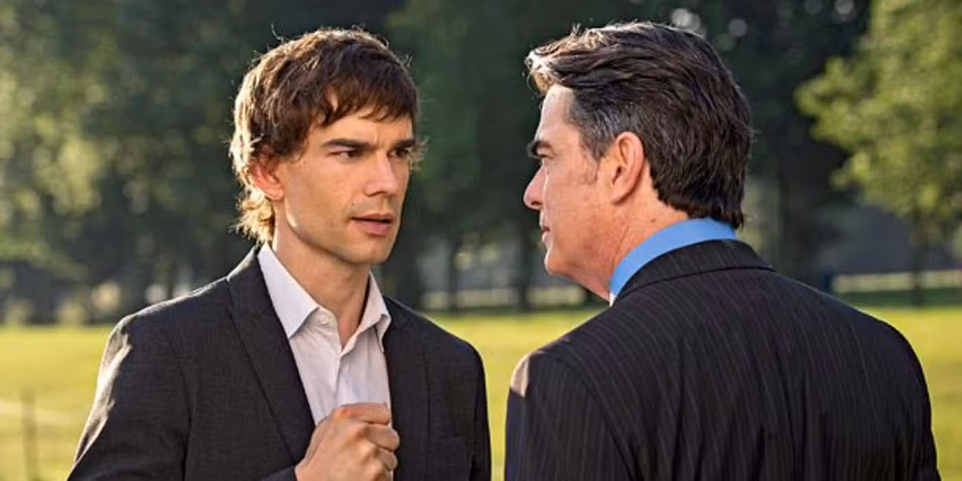 پایپر پریبو در نقش آنی واکر در Covert Affairs