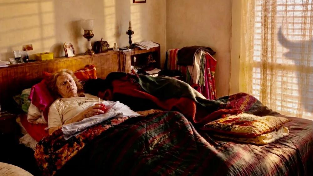 سلینا مورگا بر روی صحنه تولید؛ آماده‌سازی فیلم تمرین‌ها