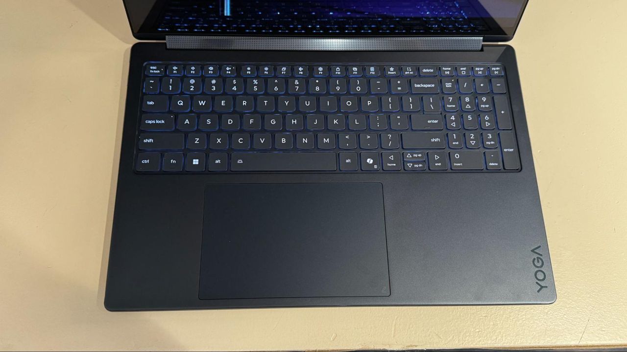 قربه و لولا دستگاه Yoga 9n 2-in-1 با نوار صوتی